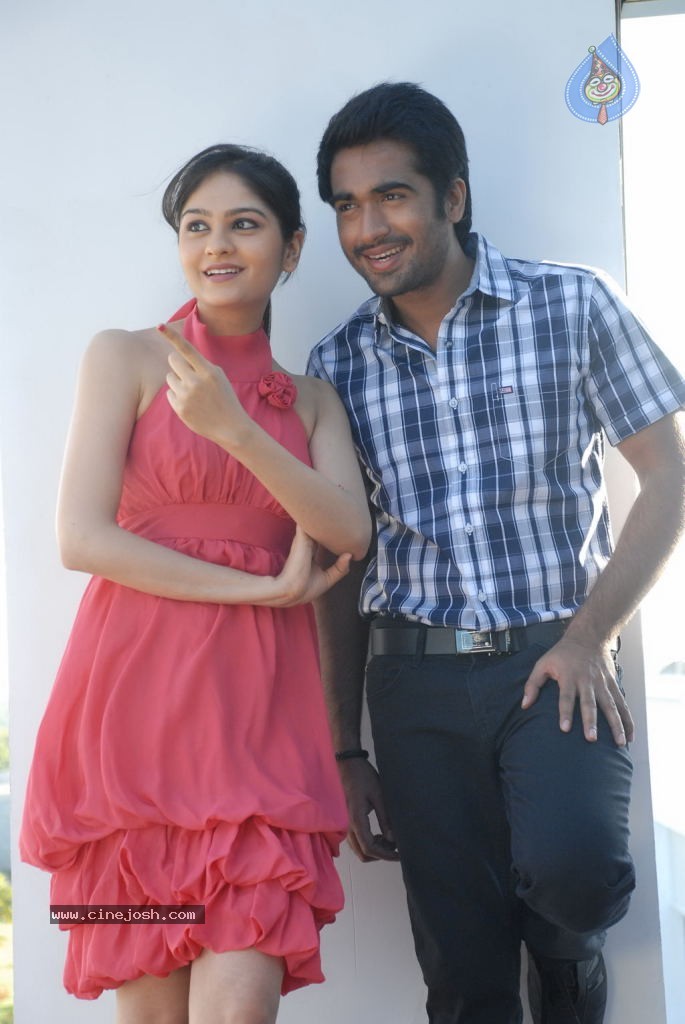 Summa Nachunu Irukku Tamil Movie Photos - 26 / 75 photos