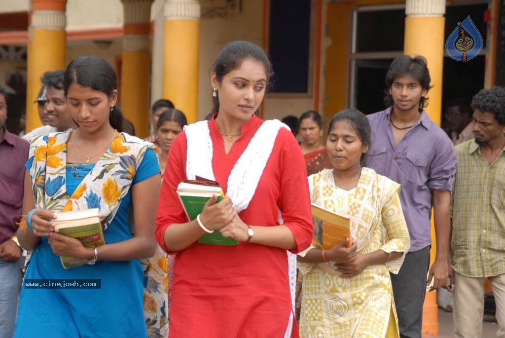 Sundattam Tamil Movie Stills - 51 / 76 photos