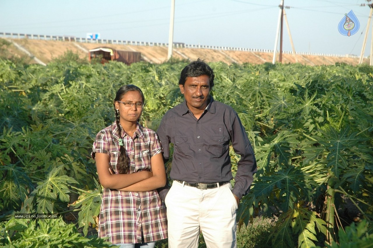 Suri Vs Varalakshmi Stills n Posters - 27 / 37 photos