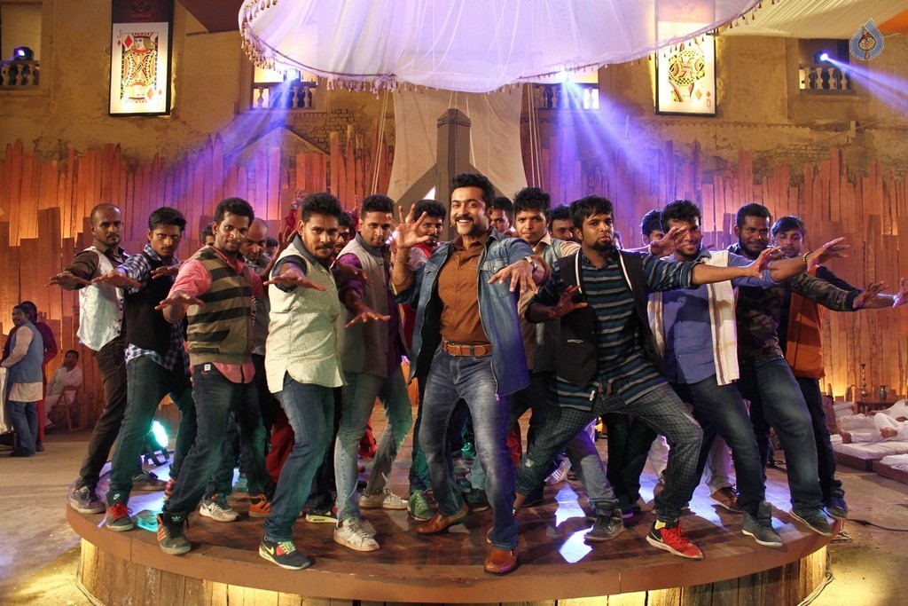 Suriya S3 Movie New Stills - 84 / 99 photos