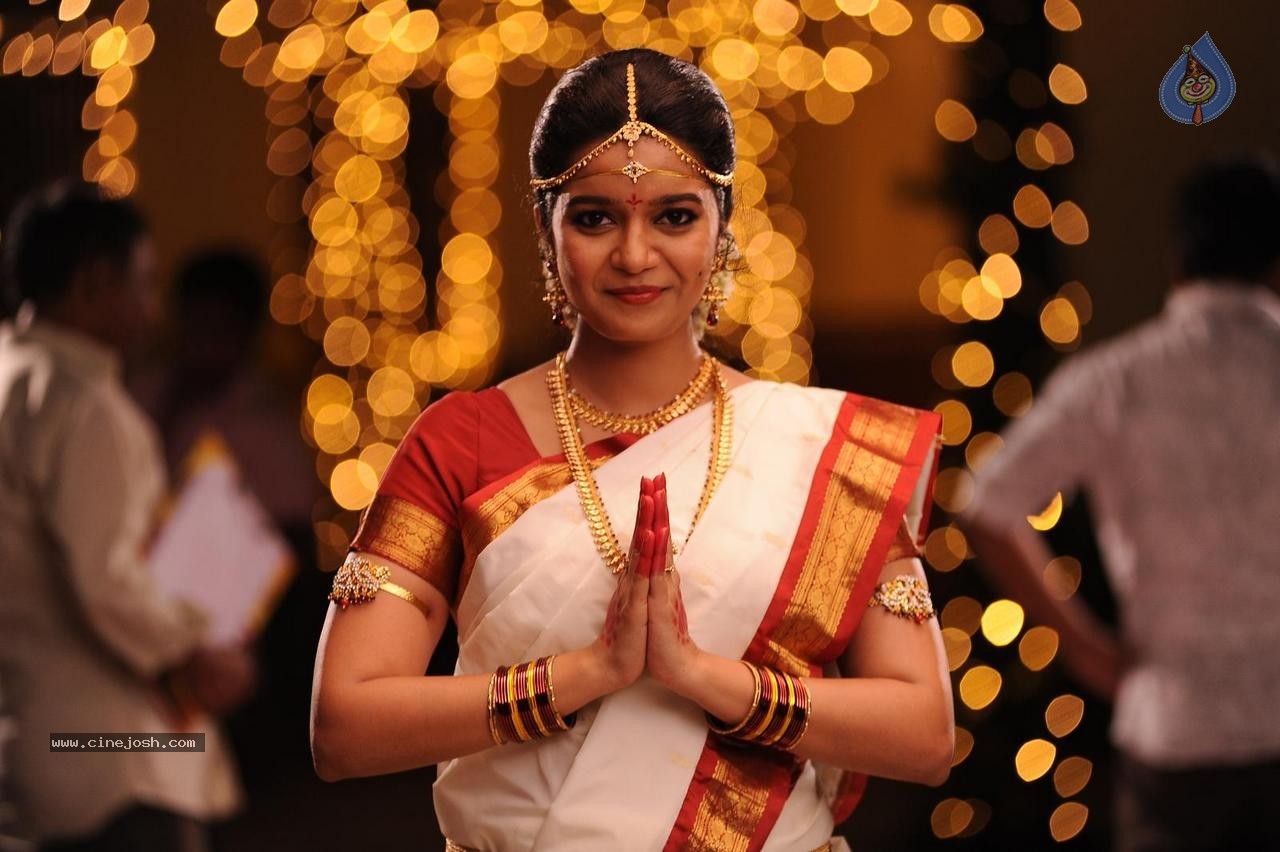 Swathi Wedding Stills in Tripura - 11 / 13 photos