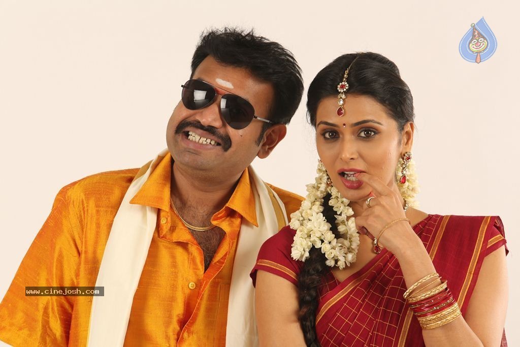 Takkar Tamil Movie Stills - 28 / 53 photos