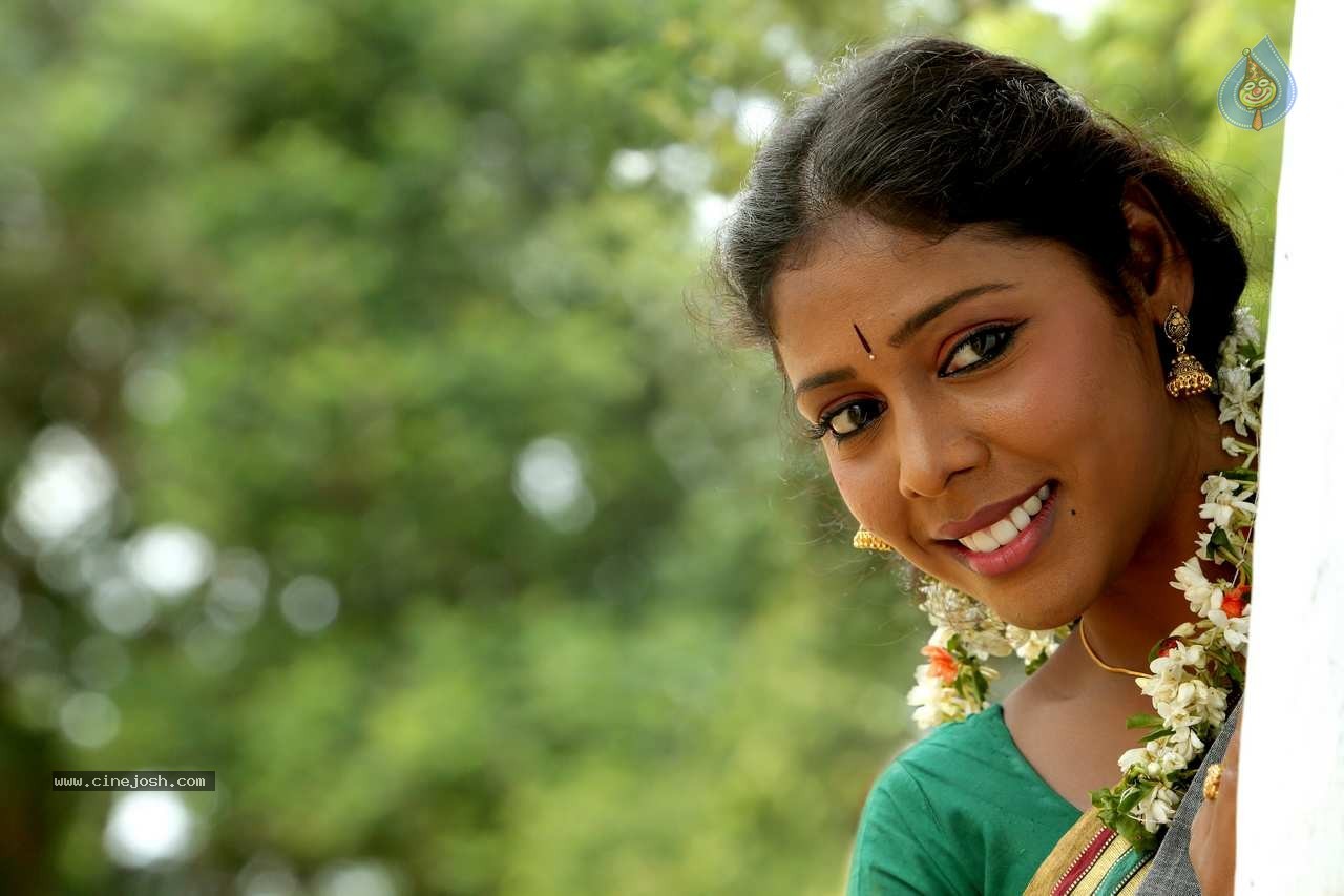 Tappatadugu Stills n Posters - 30 / 58 photos