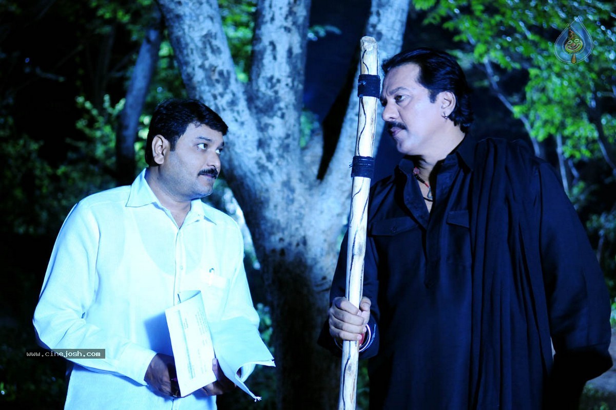 Taravata Katha Stills n Posters - 16 / 118 photos