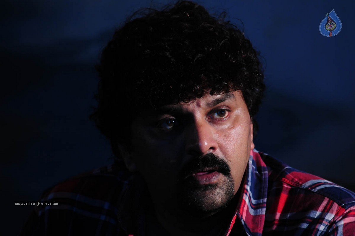 Taravata Katha Stills n Posters - 24 / 118 photos