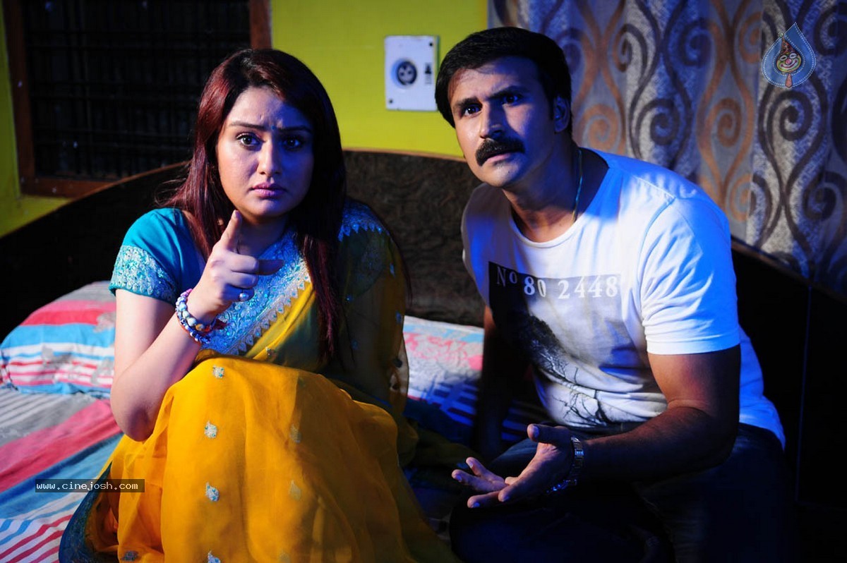 Taravata Katha Stills n Posters - 28 / 118 photos