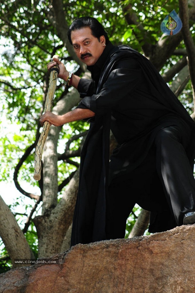 Taravata Katha Stills n Posters - 29 / 118 photos