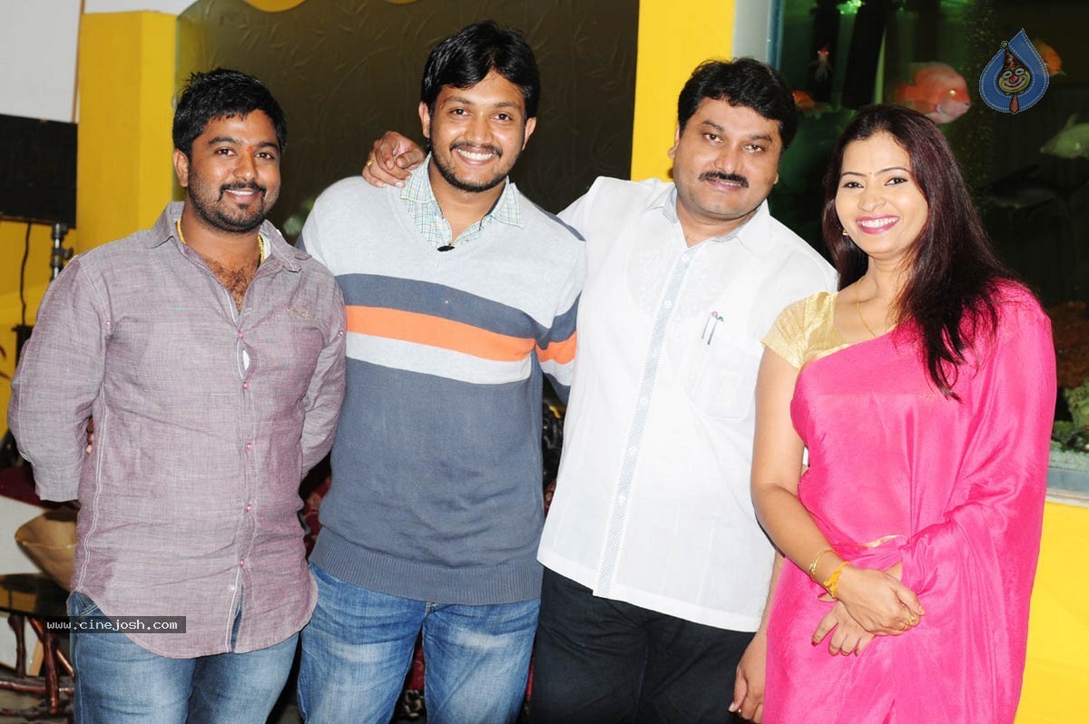 Taravata Katha Stills n Posters - 39 / 118 photos