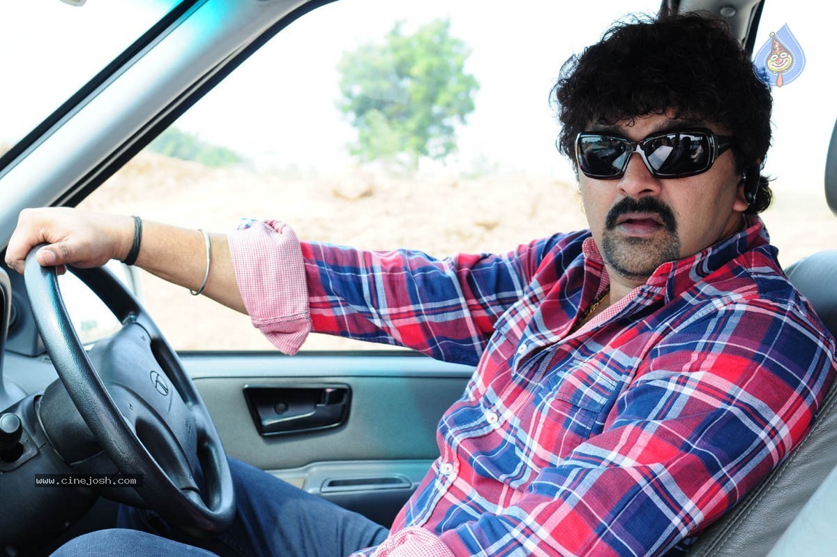 Taravata Katha Stills n Posters - 72 / 118 photos