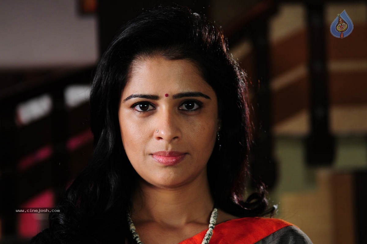 Taravata Katha Stills n Posters - 89 / 118 photos