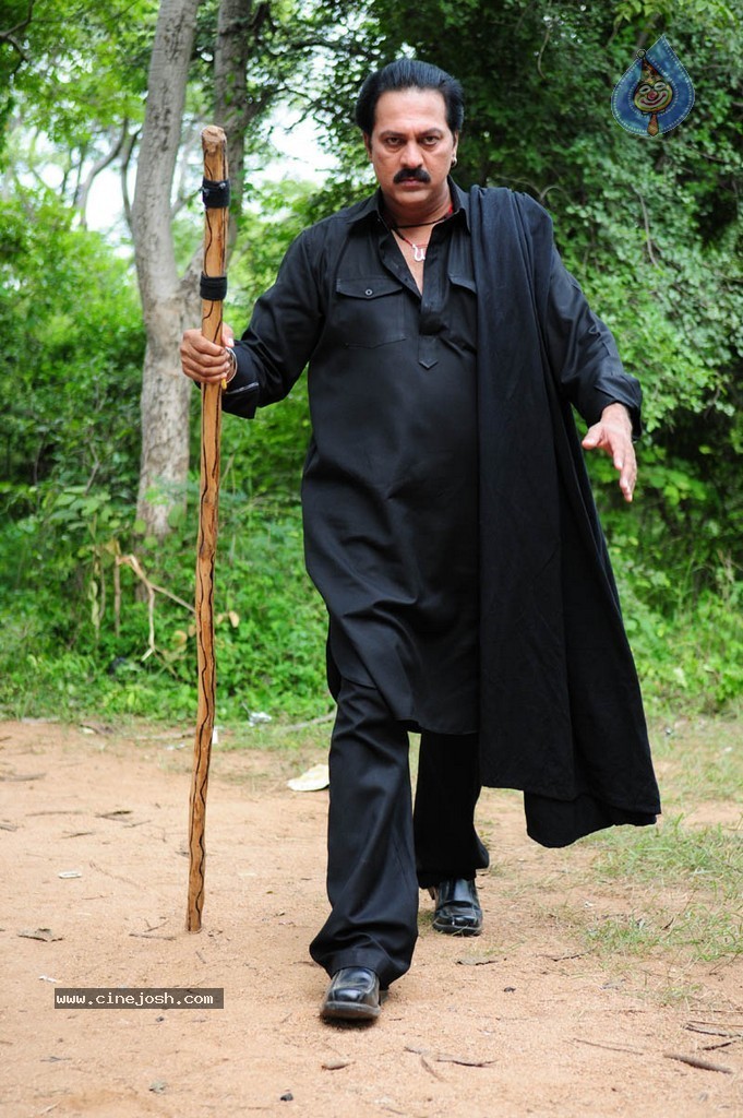 Taravata Katha Stills n Posters - 101 / 118 photos