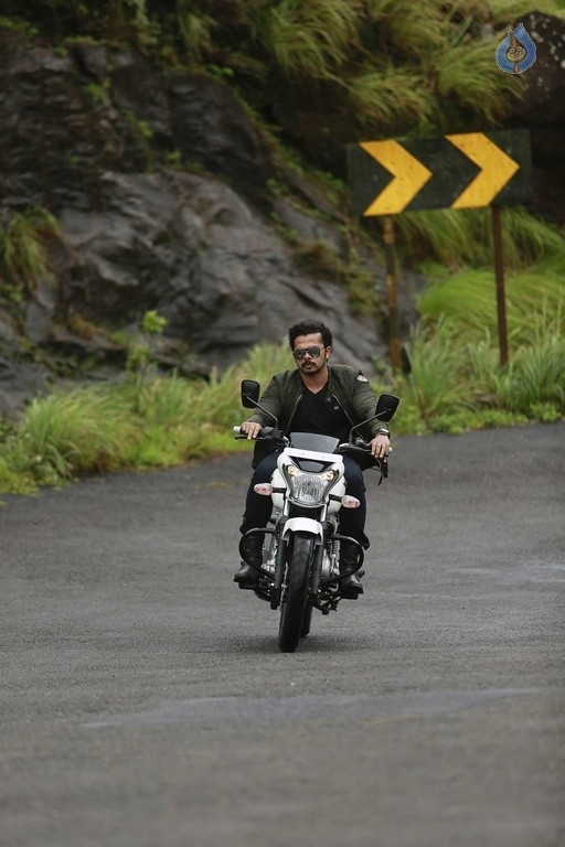 Team 5 Movie Photos - 29 / 30 photos