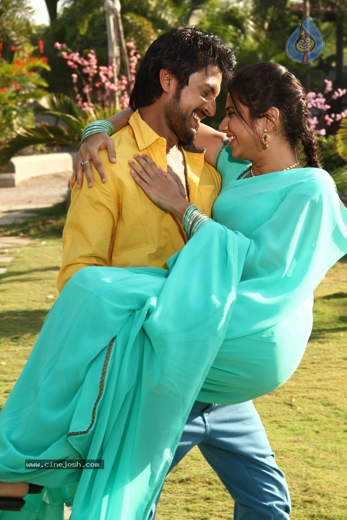 Teeyani Kalavo Movie Stills - 34 / 40 photos