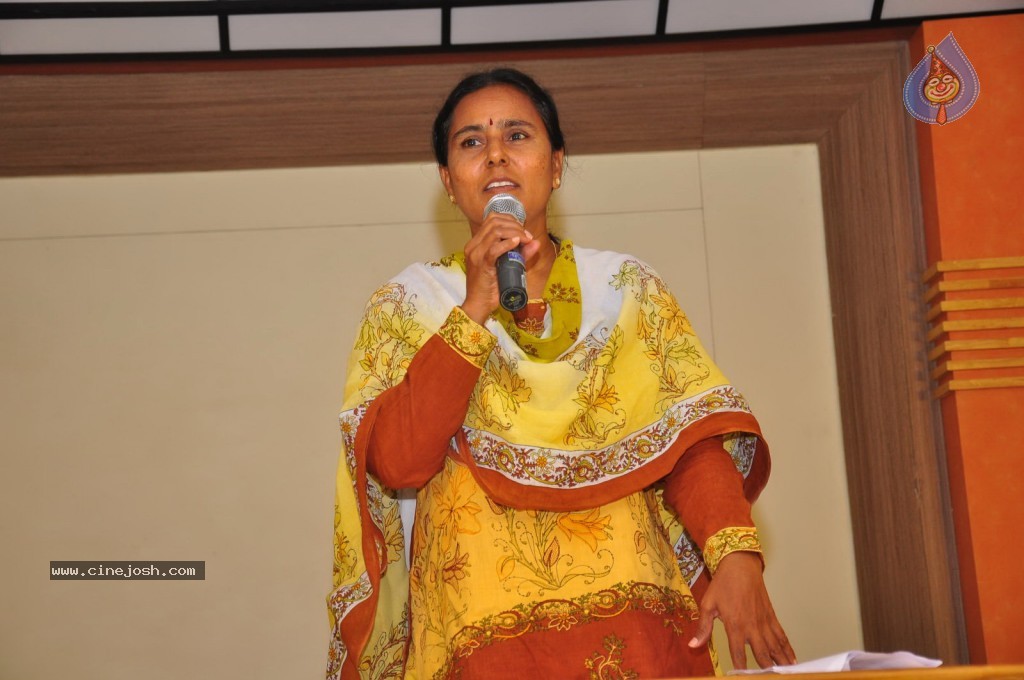 Telangana Godavari Movie PM n Stills - 27 / 28 photos