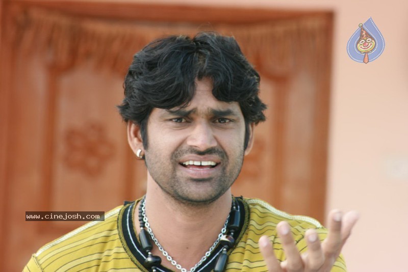 Teliyadu Movie Stills - 27 / 53 photos