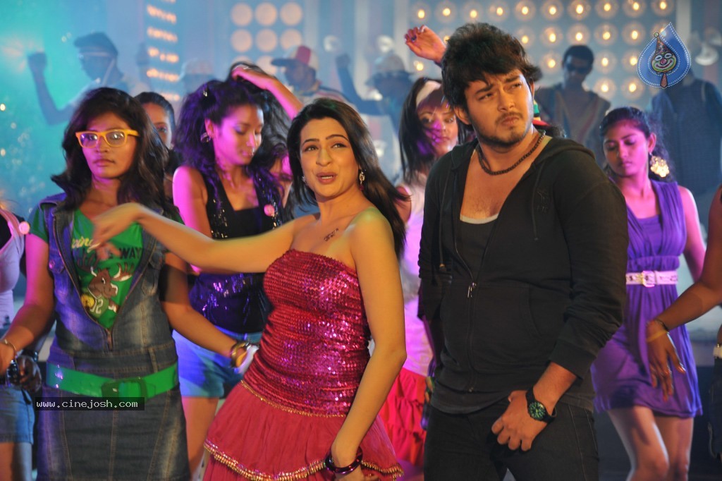 Telugabbai Movie Hot Gallery - 8 / 108 photos