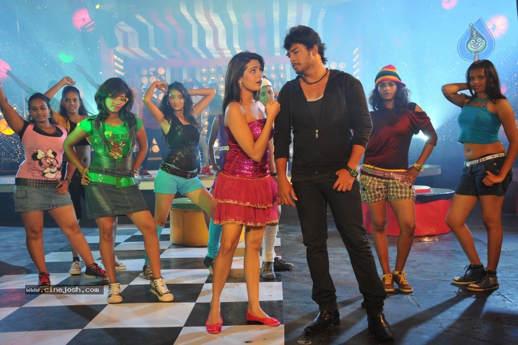 Telugabbai Movie Hot Gallery - 86 / 108 photos