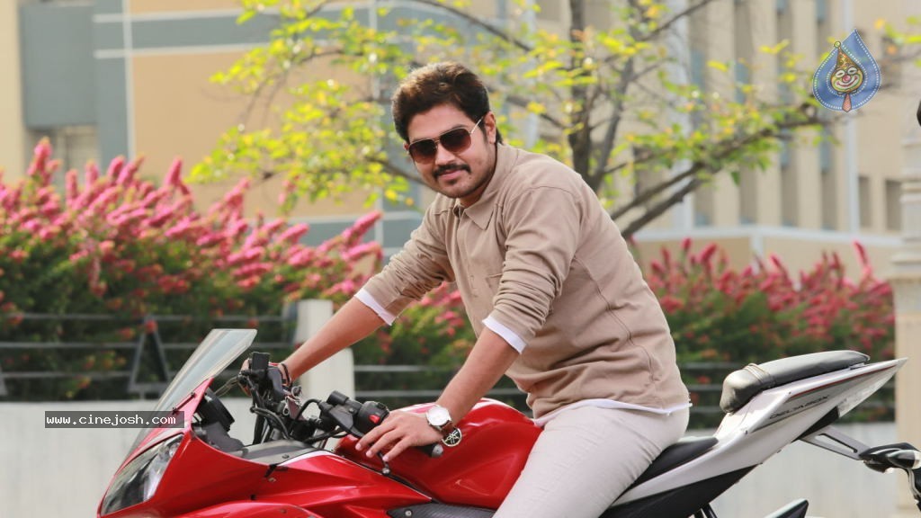 Telugulo Naaku Nachani Padam Prema Photos - 22 / 312 photos