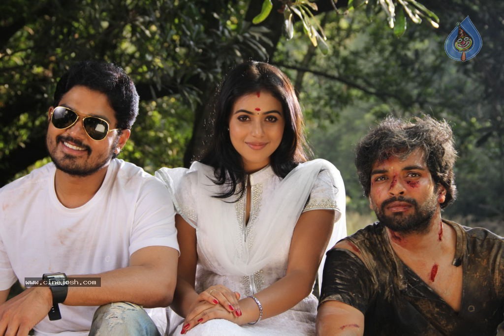 Telugulo Naaku Nachani Padam Prema Photos - 28 / 312 photos
