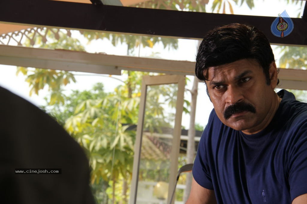 Telugulo Naaku Nachani Padam Prema Photos - 65 / 312 photos