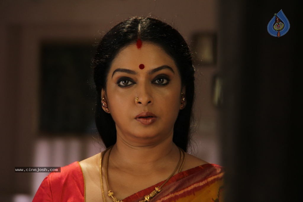 Telugulo Naaku Nachani Padam Prema Photos - 100 / 312 photos