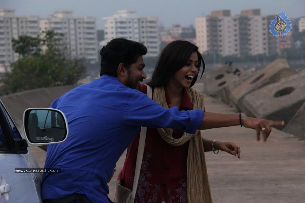 Telugulo Naaku Nachani Padam Prema Photos - 151 / 312 photos