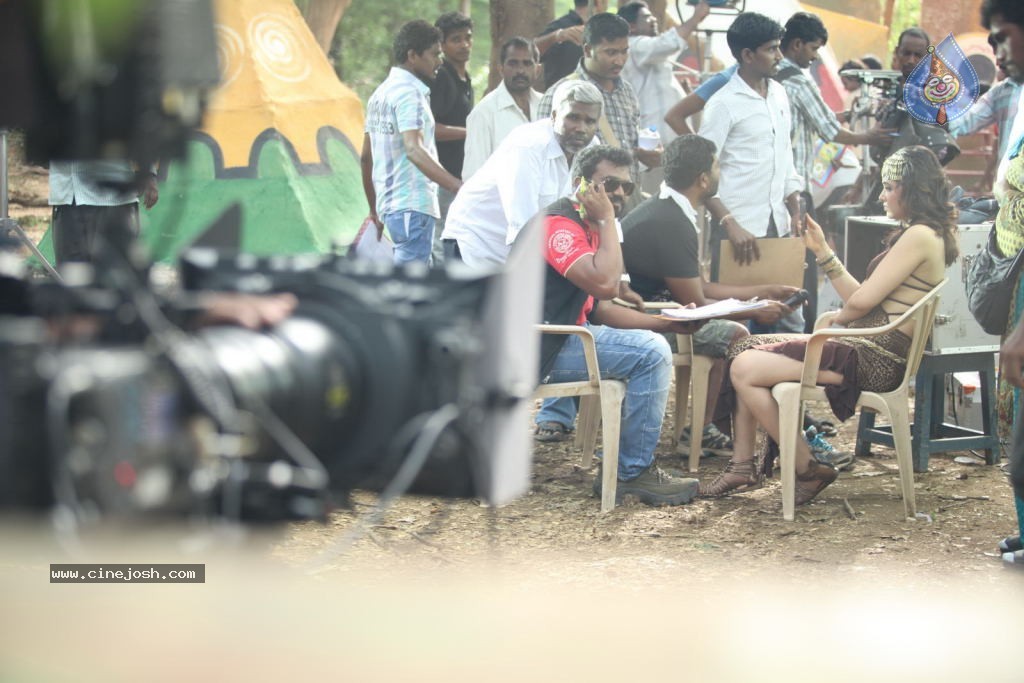Telugulo Naaku Nachani Padam Prema Photos - 178 / 312 photos