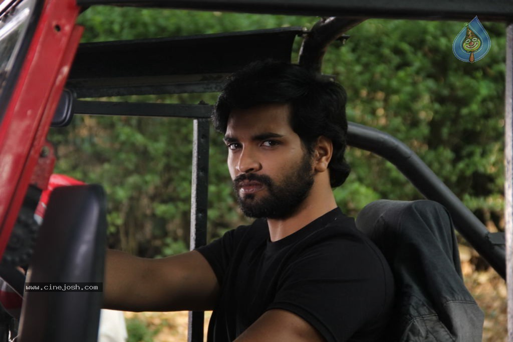 Telugulo Naaku Nachani Padam Prema Photos - 277 / 312 photos
