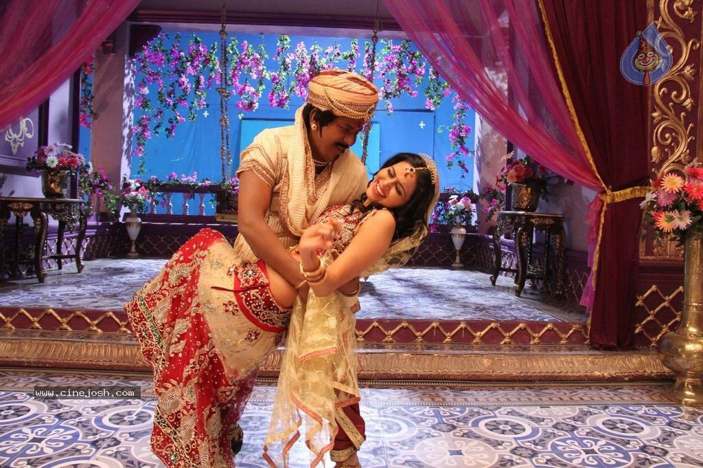 Tenaliraman Tamil Movie Stills - 6 / 39 photos