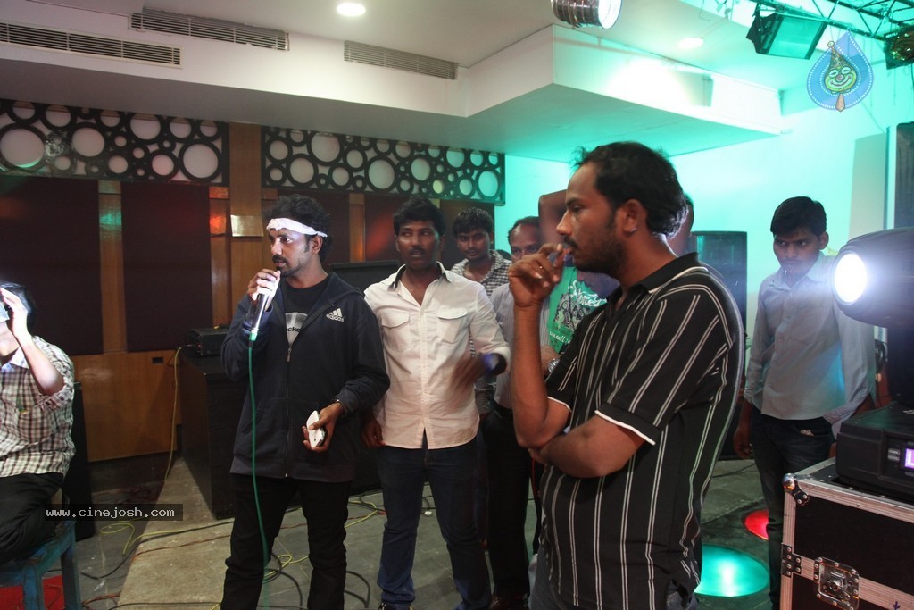 Tenth Lo Luck Inter Lo Kick B Tech Lo Movie Gallery - 45 / 61 photos