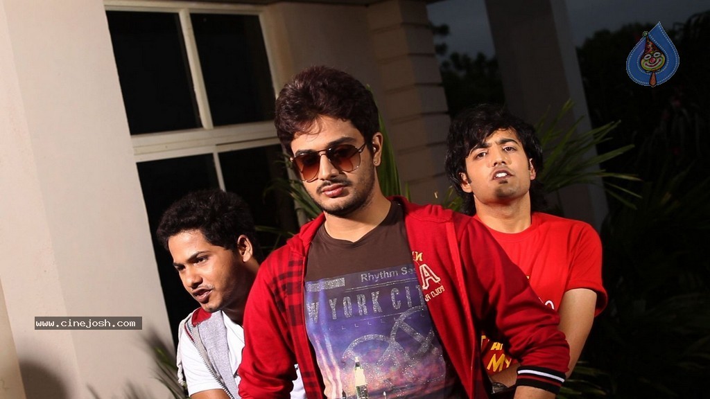 Tenth Lo Luck Inter Lo Kick B Tech Lo Movie Gallery - 60 / 61 photos