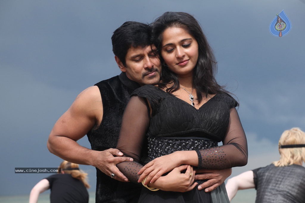 Thaandavam Movie New Stills - 12 / 21 photos
