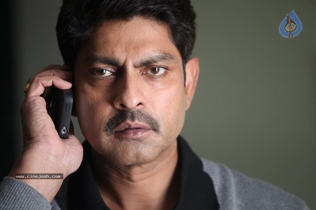 Thaandavam Movie New Stills - 16 / 21 photos