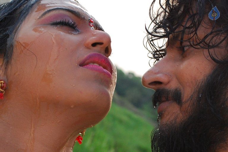 Thagaval Tamil Movie Photos - 15 / 42 photos