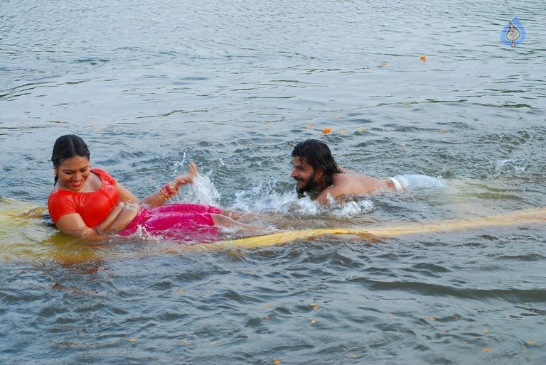 Thagaval Tamil Movie Photos - 27 / 42 photos