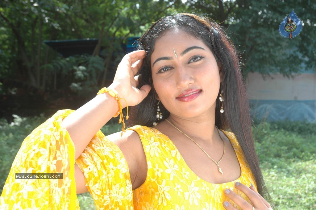 Thalai Keez Tamil Movie Stills - 21 / 44 photos