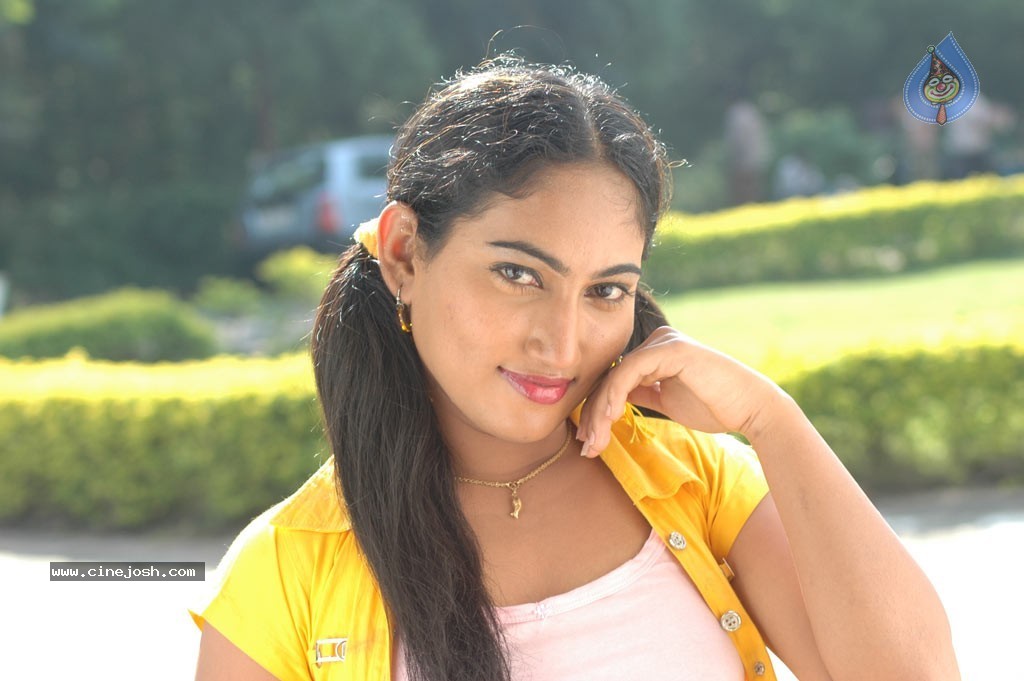 Thalai Keez Tamil Movie Stills - 24 / 44 photos