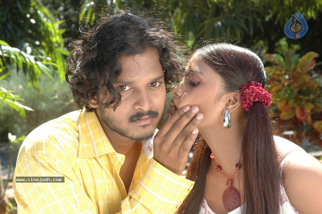 Thalai Keez Tamil Movie Stills - 26 / 44 photos