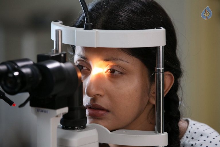 The Eyes Movie Photos - 19 / 55 photos