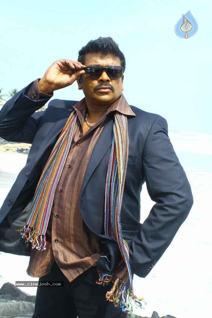 Thigaar Tamil Movie New Stills - 30 / 65 photos