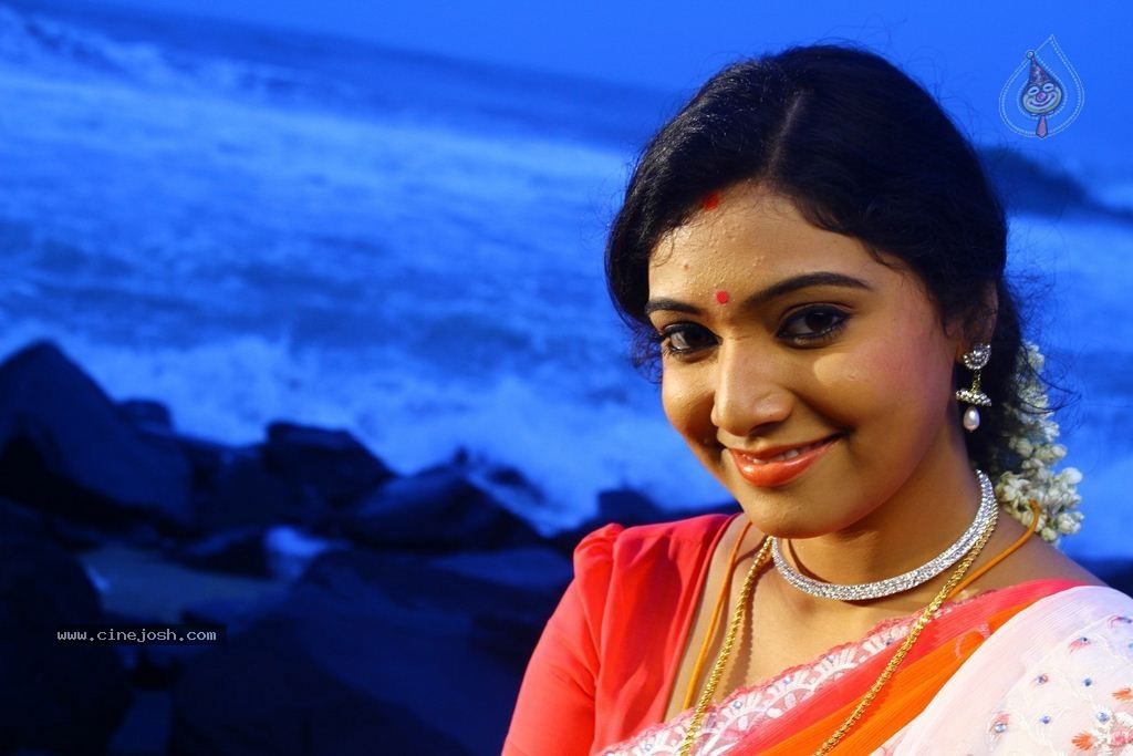 Thigaar Tamil Movie Photos - 5 / 51 photos