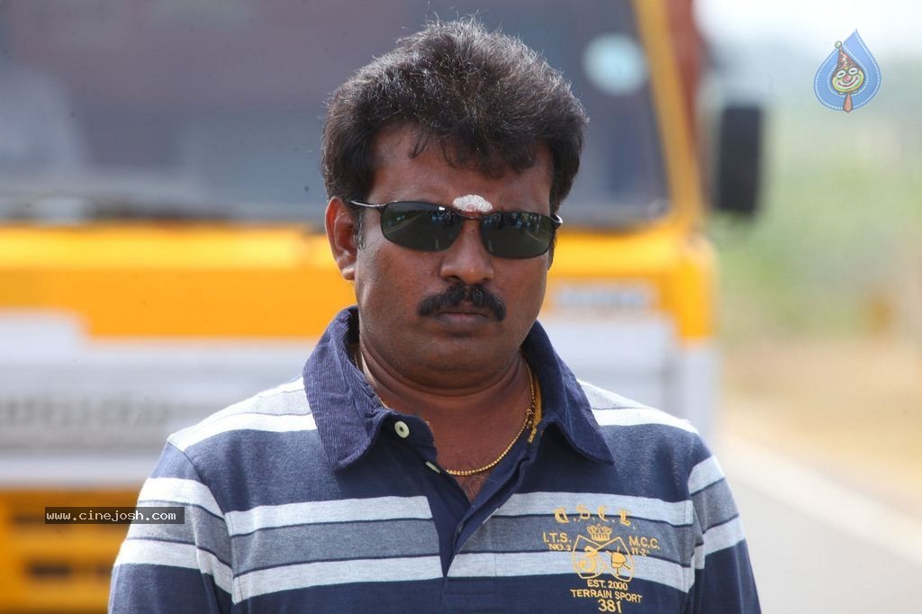 Thigaar Tamil Movie Photos - 13 / 51 photos