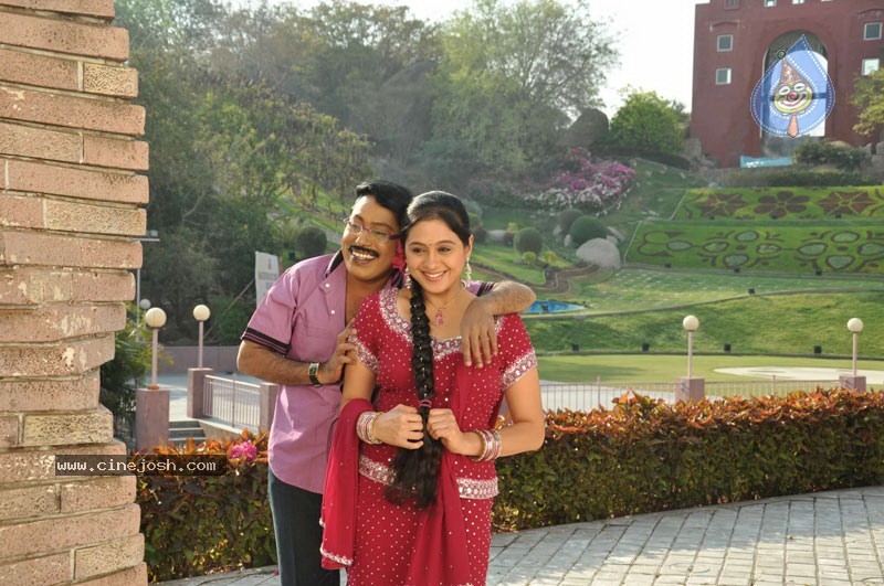 Thirumathi Thamizh Tamil Movie Stills - 5 / 70 photos