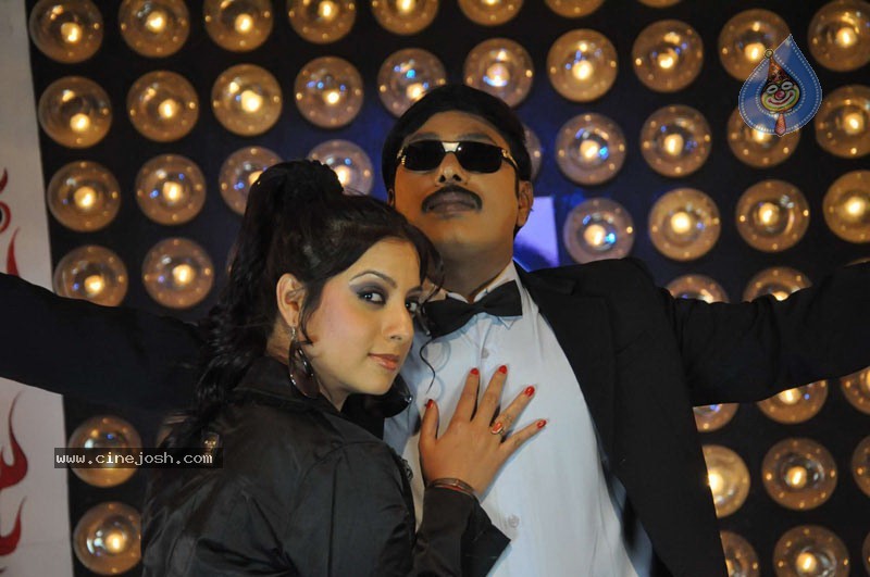 Thirumathi Thamizh Tamil Movie Stills - 8 / 70 photos