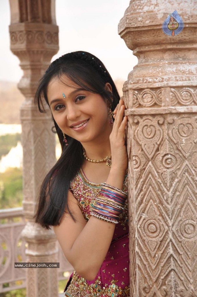 Thirumathi Thamizh Tamil Movie Stills - 52 / 70 photos