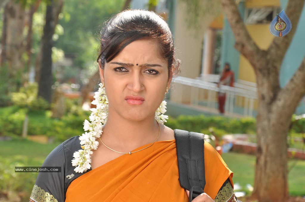 Thirupugai Tamil Movie Stills - 39 / 57 photos