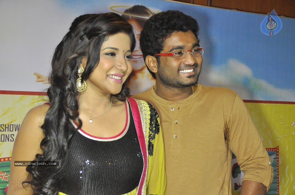 Thiruttu VCD Tamil Movie Stills - 5 / 67 photos