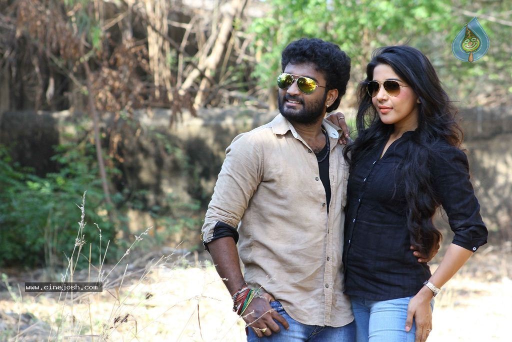 Thiruttu VCD Tamil Movie Stills - 8 / 67 photos