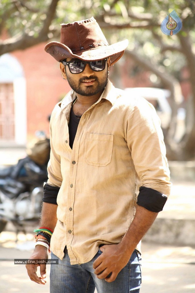 Thiruttu VCD Tamil Movie Stills Photo 36 of 67