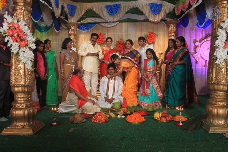 Tholi Parichayam Movie Photos - 25 / 25 photos